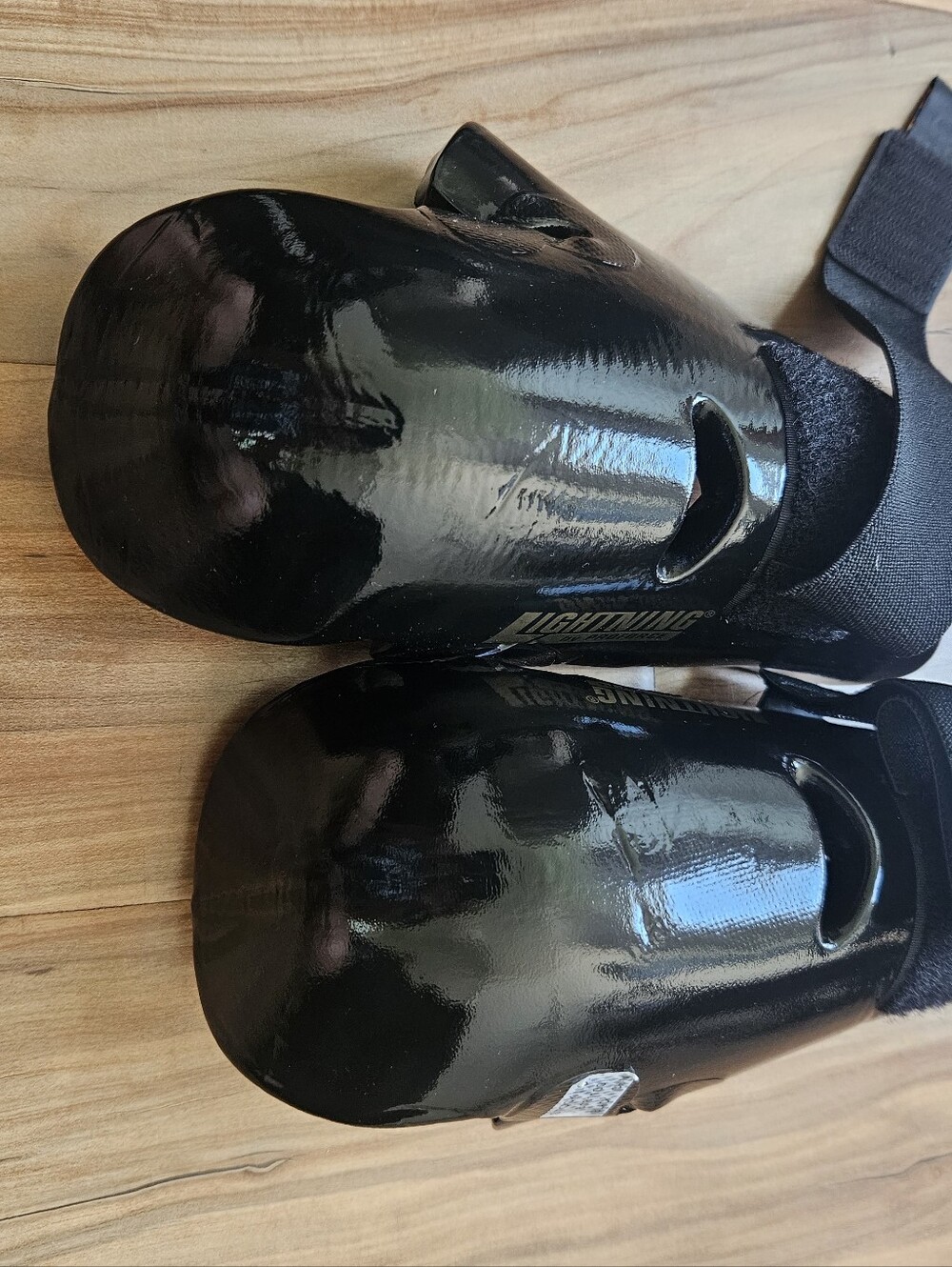 Kids Black Protective Sparring Gloves Taekwondo- Lightweight